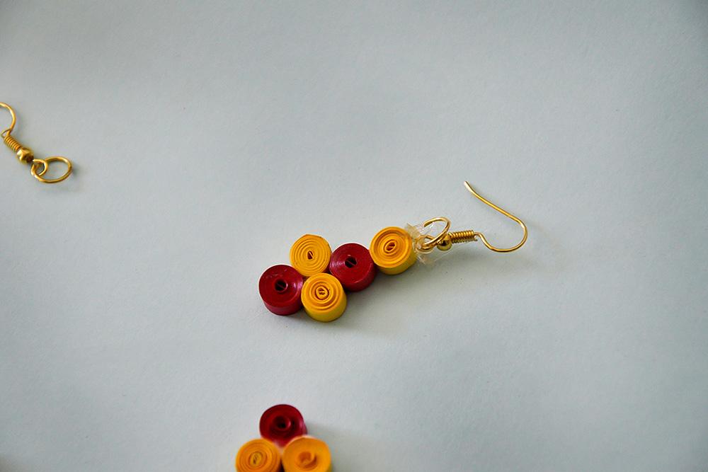 Quilled earrings - Kalanirmitee Creations